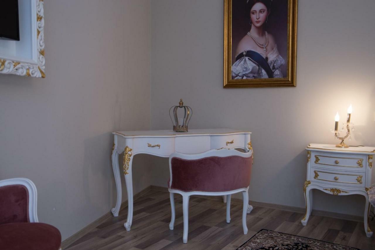 Boutique Lakastel Hotel 4*